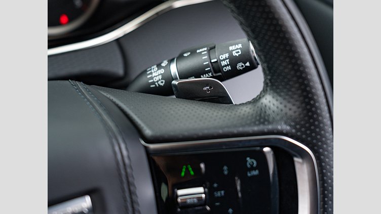 2023 認定中古車 Land Rover Range Rover Evoque サントリーニブラック D200 AWD（オートマチック）MHEV R-DYNAMIC S