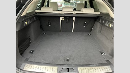 Range Rover Velar 25