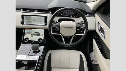Range Rover Velar 16