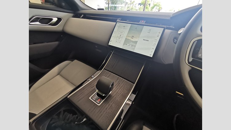 2024 認定中古車 Land Rover Range Rover Velar オストゥーニパールホワイト D200マイルドハイブリッド（ディーゼル） Standard Wheelbase Dynamic SE