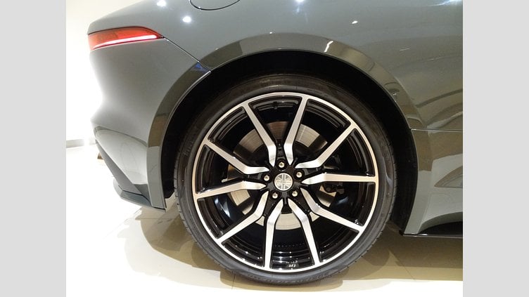 2021 認定中古車 Jaguar F-Type Sherwood Green (SVO) P575 オートマチック 全輪駆動 F-TYPEクーペ Heritage 60 Edition
