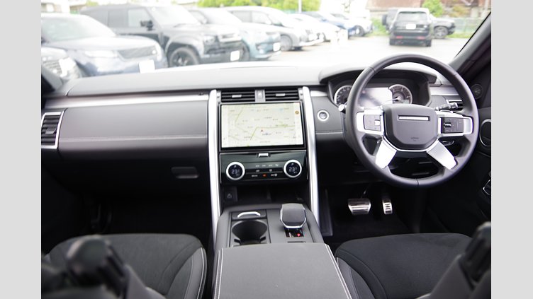 2024 認定中古車 Land Rover Discovery ユーロンホワイト D300 AWD（オートマチック） R-DYNAMIC SE