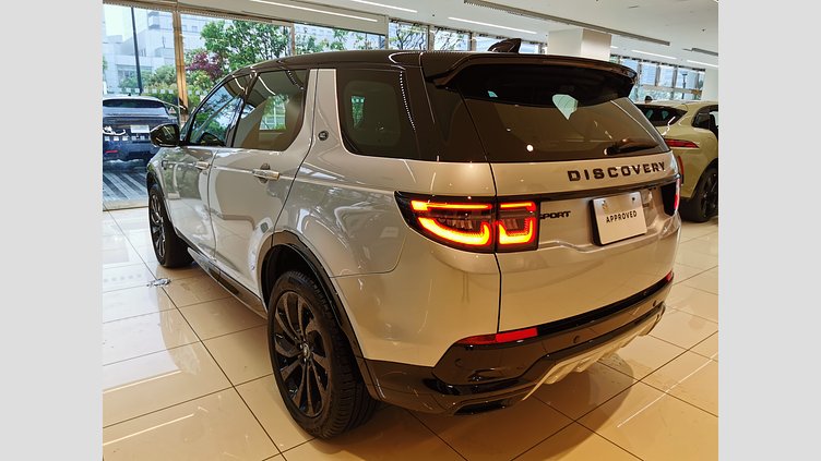 2024 認定中古車 Land Rover Discovery Sport ハクバシルバー D200マイルドハイブリッド（ディーゼル） 標準ホイール DYNAMIC SE