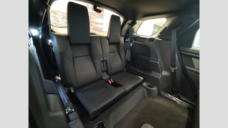 2024 認定中古車 Land Rover Discovery Sport ハクバシルバー D200マイルドハイブリッド（ディーゼル） 標準ホイール DYNAMIC SE