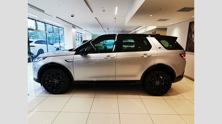 2024 認定中古車 Land Rover Discovery Sport ハクバシルバー D200マイルドハイブリッド（ディーゼル） 標準ホイール DYNAMIC SE