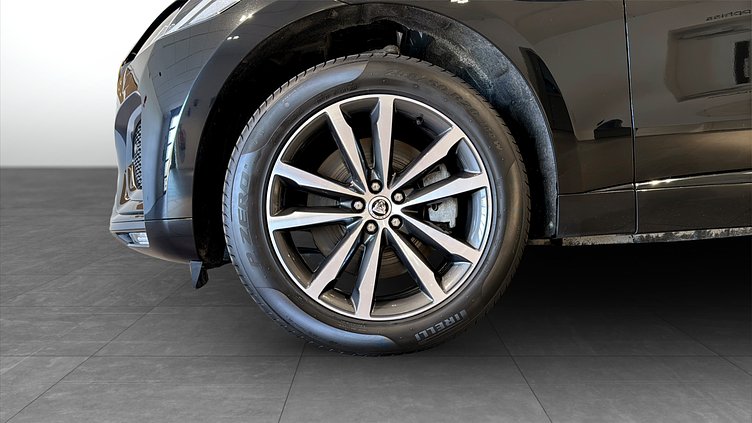 2024 Approved Jaguar F-Pace Santorini Black AWD P400e R-Dynamic SE