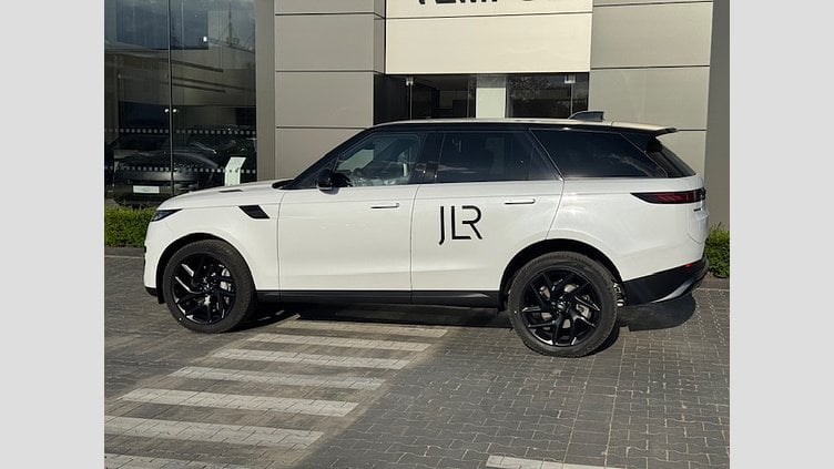 2024 JAZDENÉ VOZIDLÁ Land Rover Range Rover Sport Fuji White Demo D300