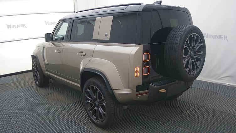 2025 Новий Land Rover Defender 110 Petra Copper 4WD OCTA