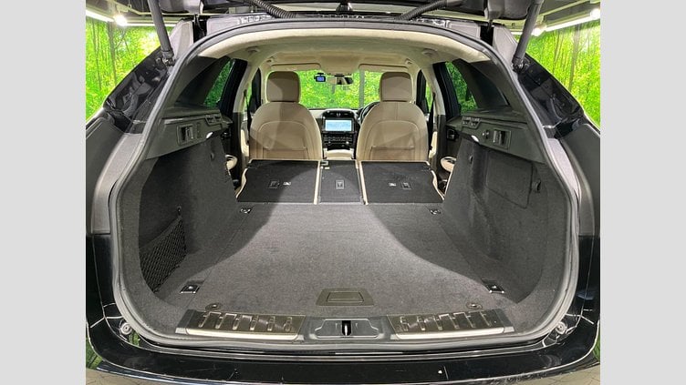 2019 認定中古車 Jaguar F-Pace Santorini Black 2.0L I4 Pet Mid DOHC AJ200 prestage