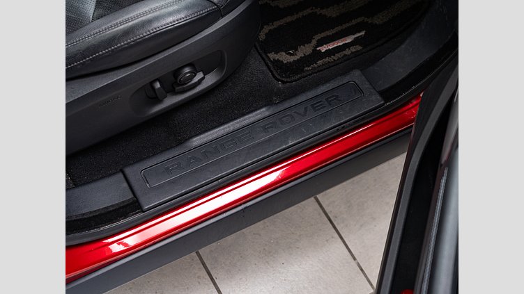 2018 認定中古車 Land Rover Range Rover Evoque Firenze Red 2.0 litre i4D Diesel SEプラス