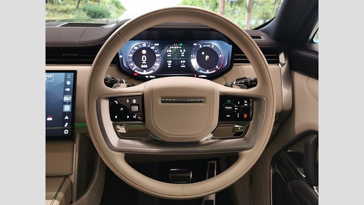 2024 認定中古車 Land Rover Range Rover シャラントグレイ D300 AWD MHEV（AT） スタンダードホイールベース HSE