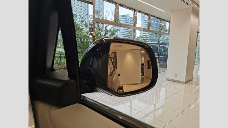 2024 認定中古車 Land Rover Range Rover シャラントグレイ D300 AWD MHEV（AT） スタンダードホイールベース HSE