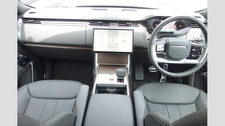 2024 認定中古車 Land Rover Range Rover サントリーニブラック D300 AWD MHEV（AT） スタンダードホイールベース SE