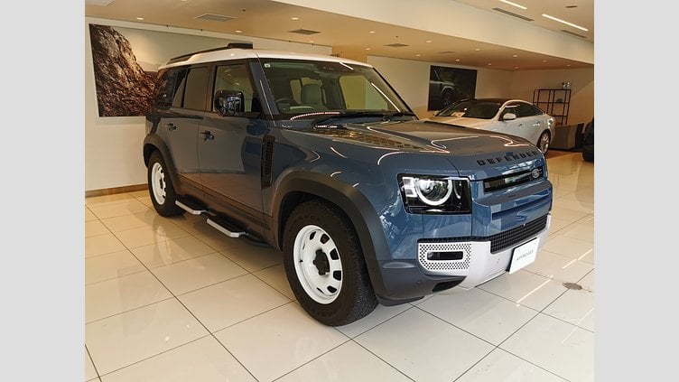 2021 認定中古車 Land Rover Defender 110 タスマンブルー P300 AWD（AT） SE