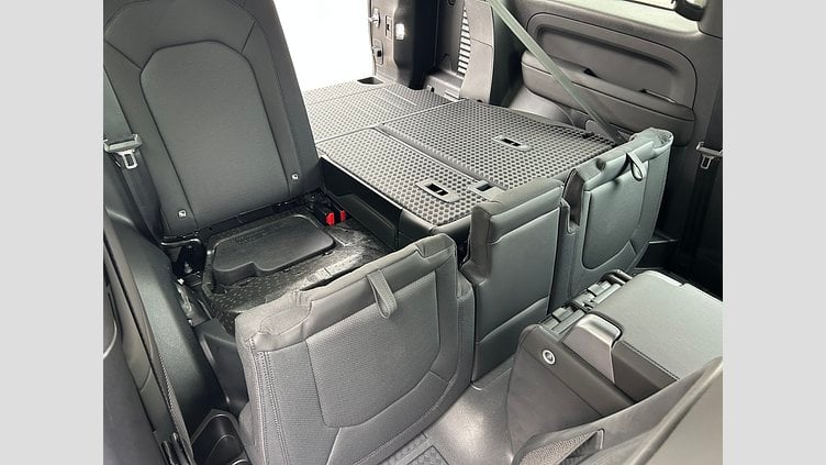 2024 認定中古車 Land Rover Defender 90 アイガーグレイ D300 AWD（AT） X-DYNAMIC SE