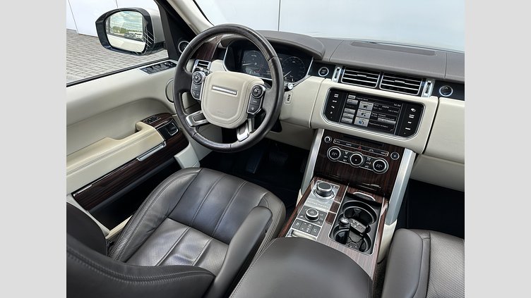 2013 Вживаний Land Rover Range Rover Aruba 3.0 litre V6 Diesel Vogue