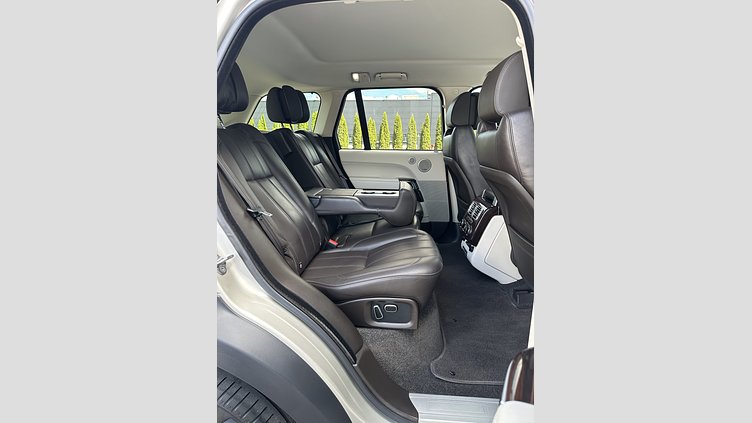2013 Вживаний Land Rover Range Rover Aruba 3.0 litre V6 Diesel Vogue