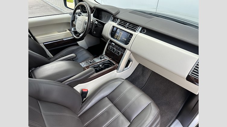 2013 Вживаний Land Rover Range Rover Aruba 3.0 litre V6 Diesel Vogue