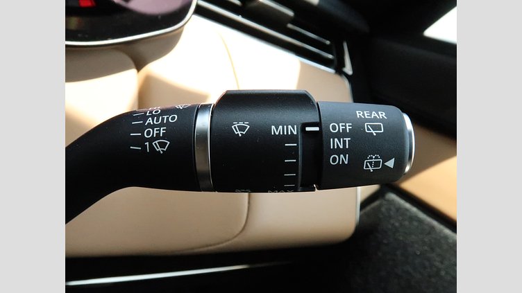 2024 認定中古車 Land Rover Range Rover Sport カルパチアングレイ D300マイルドハイブリッド スタンダードホイールベース Dynamic HSE