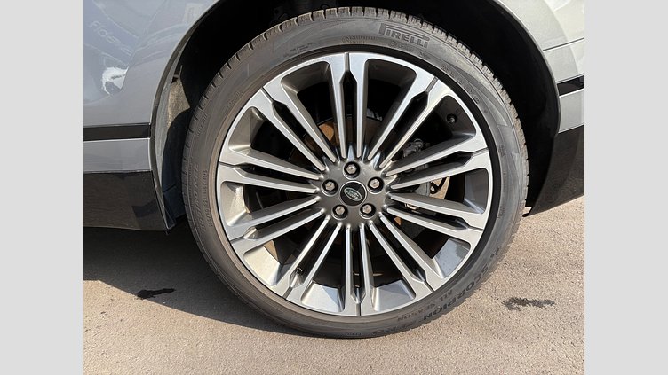 2024 認定中古車 Land Rover Range Rover Velar ザダルグレイ D200マイルドハイブリッド（ディーゼル） Standard Wheelbase Dynamic HSE