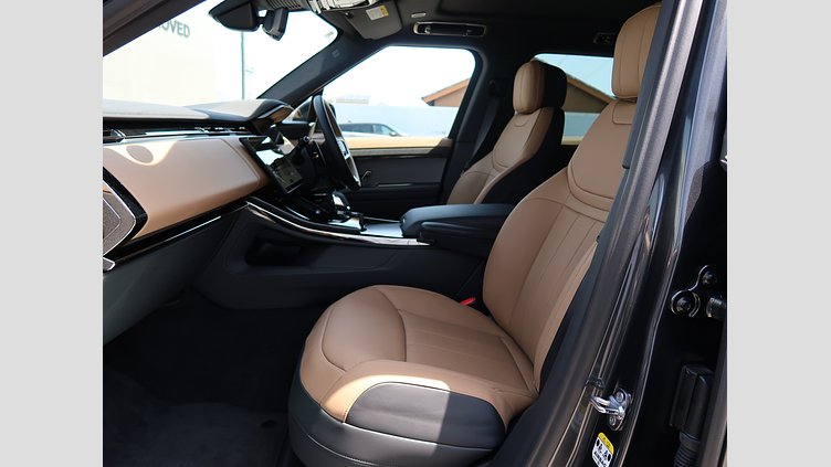 2024 認定中古車 Land Rover Range Rover Sport カルパチアングレイ D300マイルドハイブリッド スタンダードホイールベース Dynamic HSE