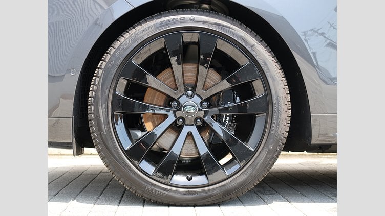 2024 認定中古車 Land Rover Range Rover Sport カルパチアングレイ D300マイルドハイブリッド スタンダードホイールベース Dynamic HSE