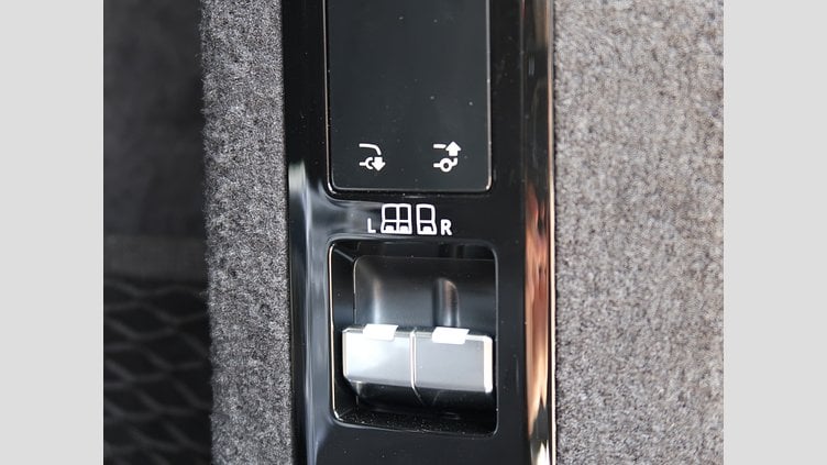 2024 認定中古車 Land Rover Range Rover Sport カルパチアングレイ D300マイルドハイブリッド スタンダードホイールベース Dynamic HSE