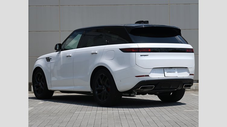 2025 認定中古車 Land Rover Range Rover Sport オストゥーニパールホワイト P550eプラグインハイブリッド（ガソリン） スタンダードホイールベース Dynamic SE