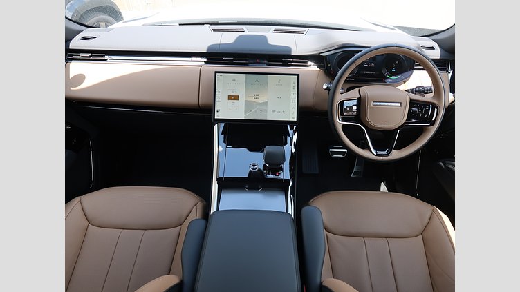 2025 認定中古車 Land Rover Range Rover Sport オストゥーニパールホワイト P550eプラグインハイブリッド（ガソリン） スタンダードホイールベース Dynamic SE