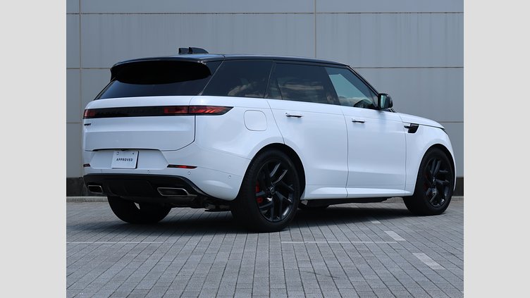 2025 認定中古車 Land Rover Range Rover Sport オストゥーニパールホワイト P550eプラグインハイブリッド（ガソリン） スタンダードホイールベース Dynamic SE