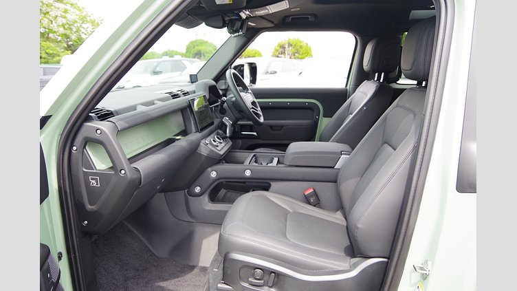 2023 認定中古車 Land Rover Defender 90 グラスミアグリーン P300 AWD（AT） 75TH LIMITED EDITION