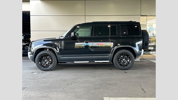 2023 認定中古車 Land Rover Defender 110 サントリーニブラック D300 AWD（AT） S