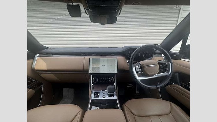 2023 認定中古車 Land Rover Range Rover ベルグレイヴィアグリーン D300 AWD MHEV（AT） スタンダードホイールベース SE