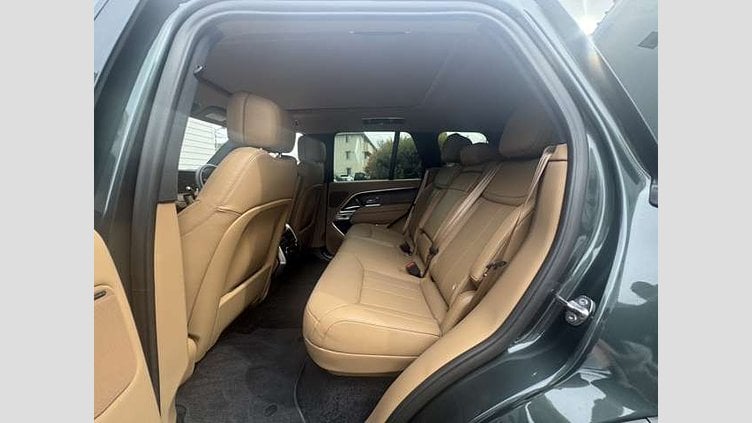 2023 認定中古車 Land Rover Range Rover ベルグレイヴィアグリーン D300 AWD MHEV（AT） スタンダードホイールベース SE