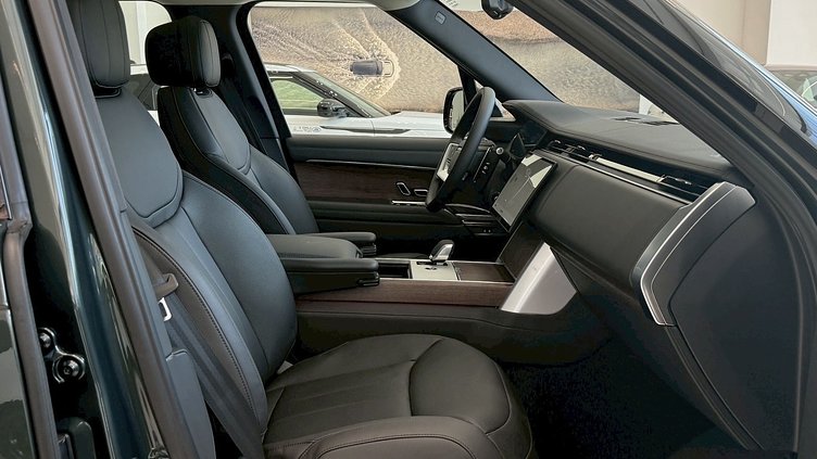 2025 新車 Land Rover Range Rover Belgravia Green P400 SE SWB