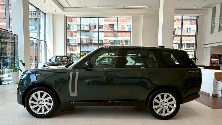 2025 新車 Land Rover Range Rover Belgravia Green P400 SE SWB