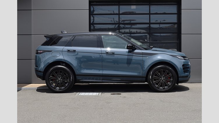 2024 認定中古車 Land Rover Range Rover Evoque トライベッカブルー D200マイルドハイブリッド（ディーゼル） Standard Wheelbase DYNAMIC SE