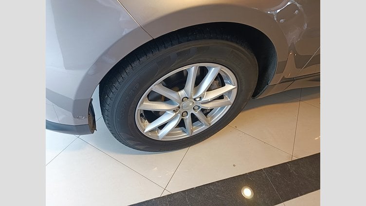 2021 Seminuevos Approved Land Rover Range Rover Sport Lantau Bronze 3.0 LITROS 6-CILINDROS 360PS GASOLINA TURBOCARGADO MHEV (AUTOMÁTICO) Distancia entre ejes estándar SE