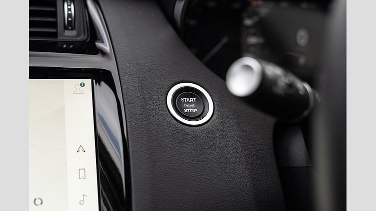 2023 Approved Jaguar E-Pace Fuji White P250 AWD AUTOMATIC R-DYNAMIC S