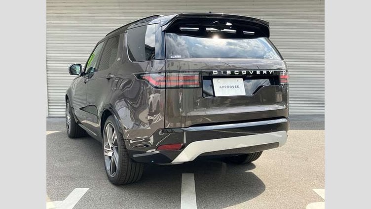 2024 認定中古車 Land Rover Discovery シャラントグレイ D300マイルドハイブリッド（ディーゼル） スタンダードホイールベース Metropolitan Edition