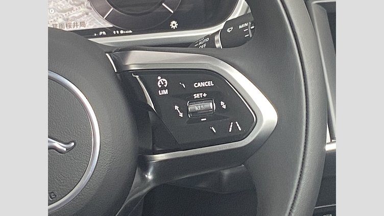 2022 認定中古車 Jaguar I-Pace Santorini Black Electric Vehicle ブラックエディション