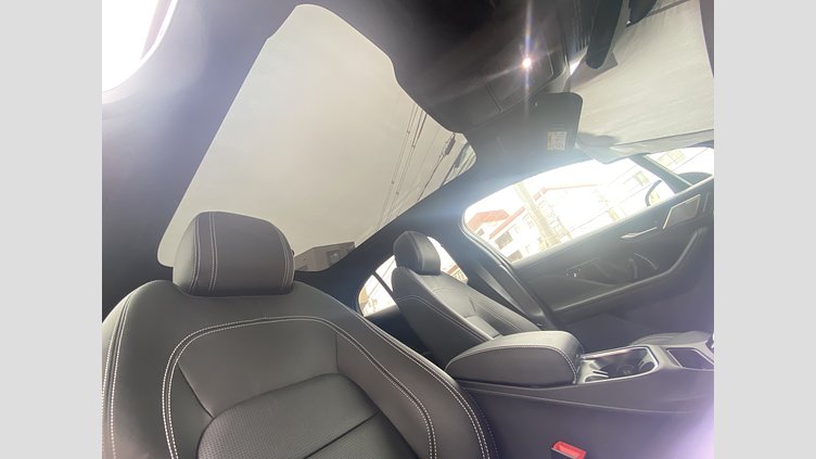 2022 認定中古車 Jaguar I-Pace Santorini Black Electric Vehicle ブラックエディション