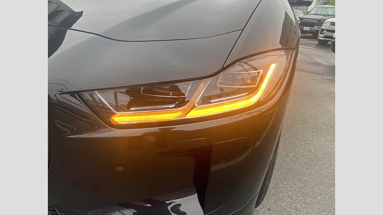2022 認定中古車 Jaguar I-Pace Santorini Black Electric Vehicle ブラックエディション