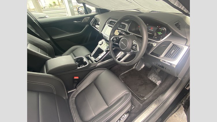 2022 認定中古車 Jaguar I-Pace Santorini Black Electric Vehicle ブラックエディション
