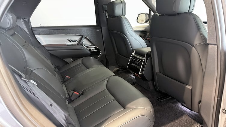 2025 Ny Land Rover Range Rover Sport Eiger Grey AWD P460e Dynamic SE