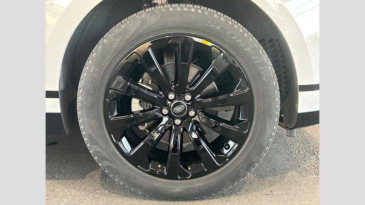 2018 認定中古車 Land Rover Range Rover Velar フジホワイト D180 R-DYNAMIC S