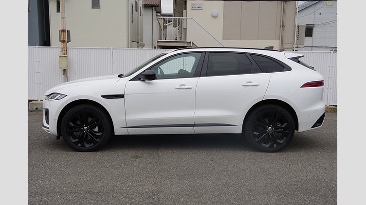 2024 認定中古車 Jaguar F-Pace オストゥーニパールホワイト D204 AWD（オートマチック）MHEV R-DYNAMIC SE