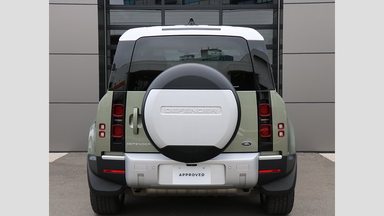 2021 認定中古車 Land Rover Defender 110 パンゲアグリーン P300 AWD（AT） S E