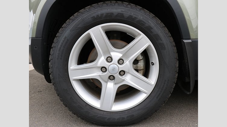 2021 認定中古車 Land Rover Defender 110 パンゲアグリーン P300 AWD（AT） S E