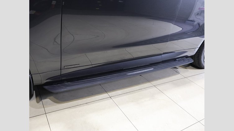 2023 認定中古車 Land Rover Range Rover Sport カルパチアングレイ 3.0リッター6気筒300PSターボチャージドディーゼルMHEV（オートマチック） AUTOBIOGRAPHY